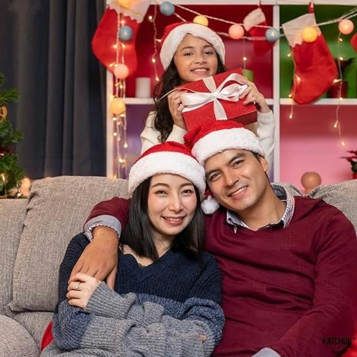 Weihnachtsmützen aus Plüsch – rot mit weißem Rand, 2er- oder 8er-Set